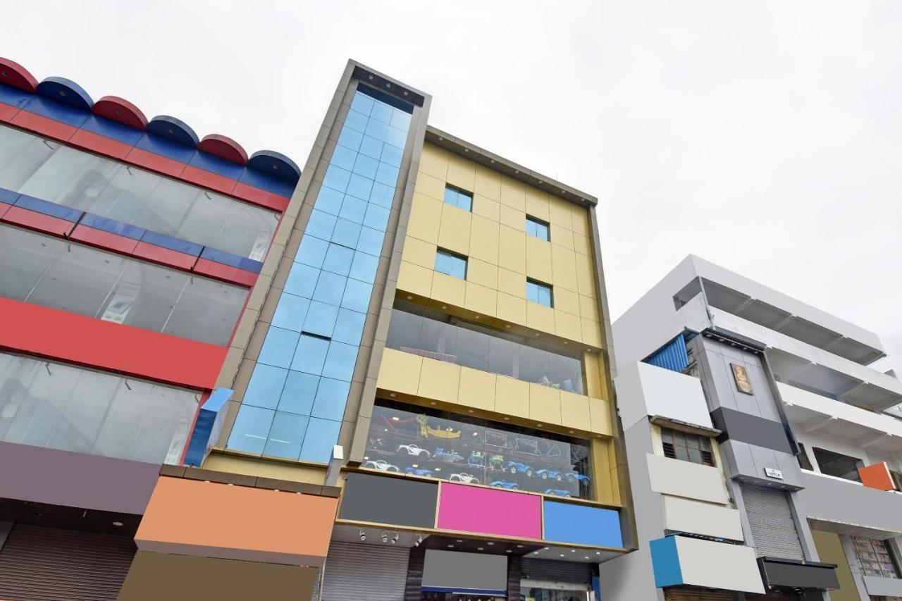 Oyo Home 78047 Alluring Stay Pimpri Pimpri-Chinchwad ภายนอก รูปภาพ