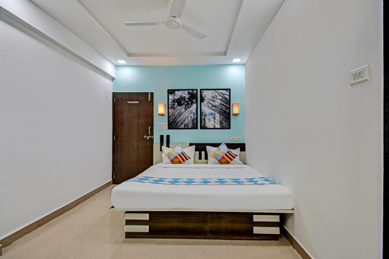 Oyo Home 78047 Alluring Stay Pimpri Pimpri-Chinchwad ภายนอก รูปภาพ