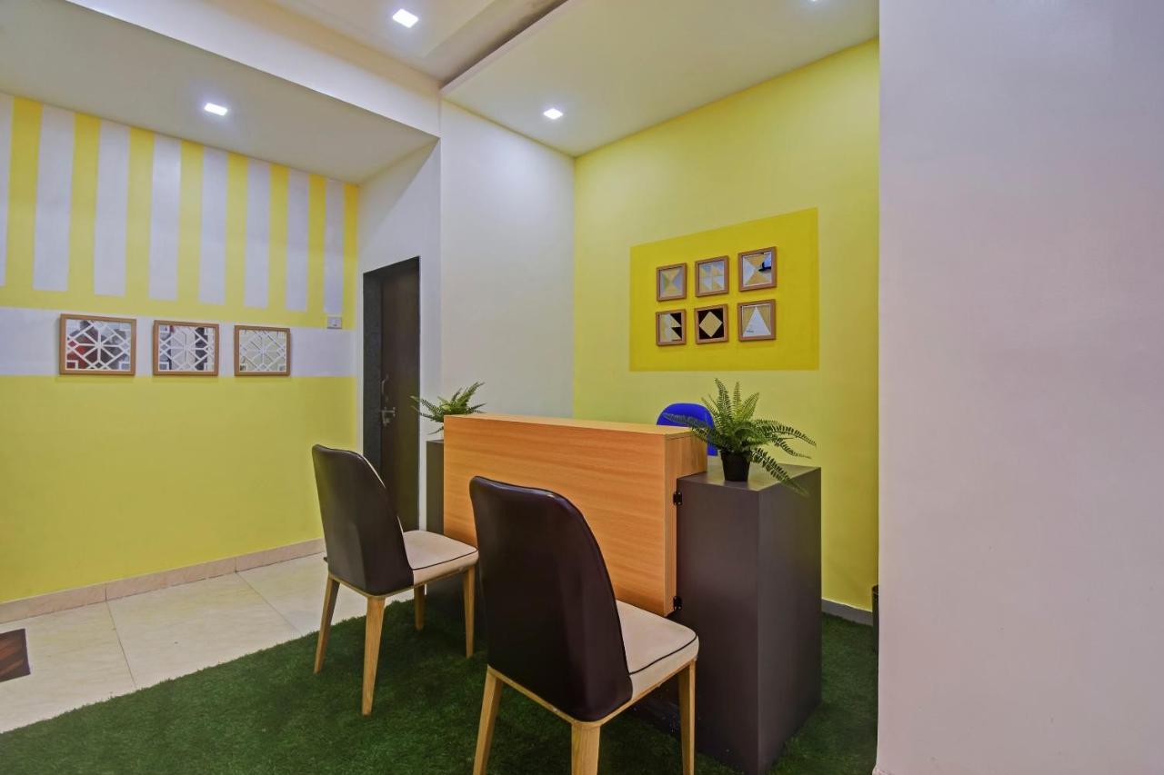 Oyo Home 78047 Alluring Stay Pimpri Pimpri-Chinchwad ภายนอก รูปภาพ