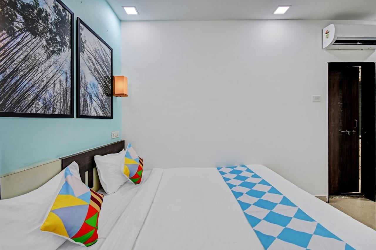 Oyo Home 78047 Alluring Stay Pimpri Pimpri-Chinchwad ภายนอก รูปภาพ